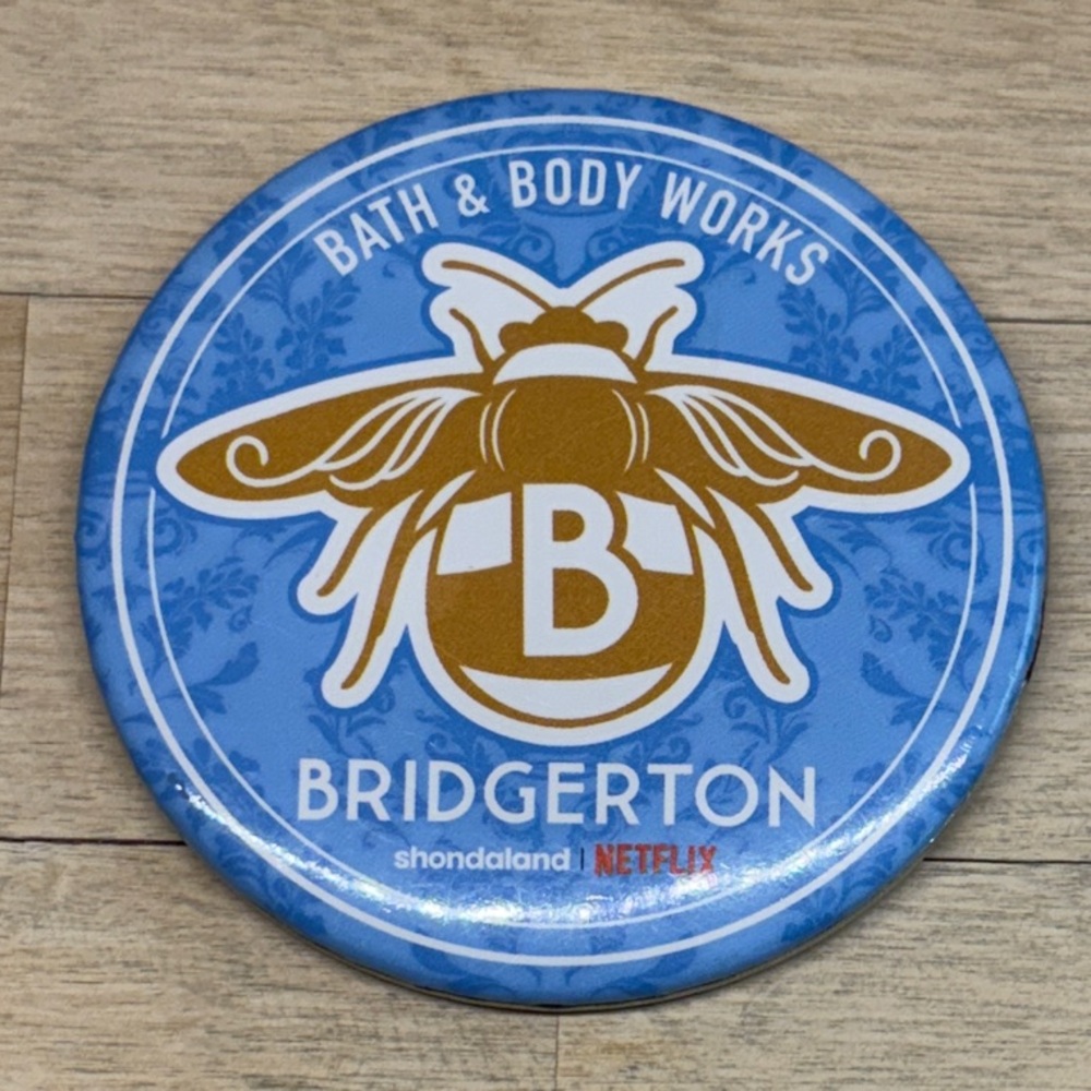 Bath & Body Works Bridgerton Button